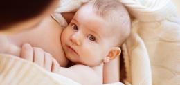 Breastfeeding vs Bottle Feeding